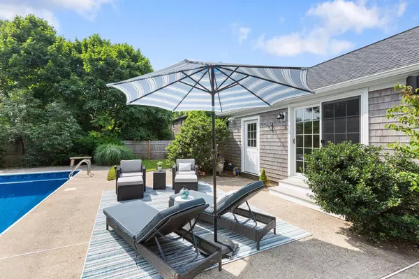 34 Violet Glen Road, South Yarmouth, MA 02664