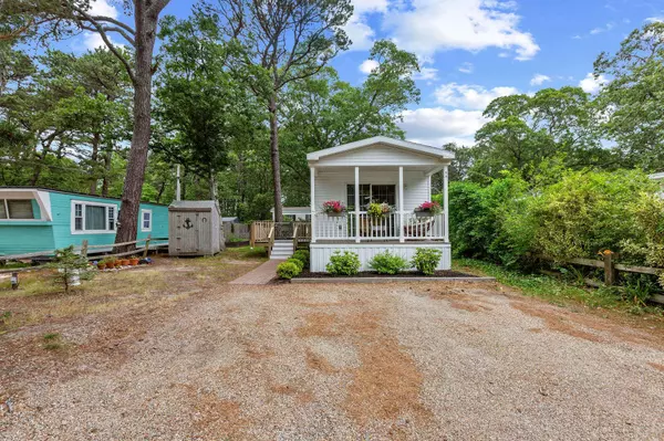 210 West Road #B9, Wellfleet, MA 02667