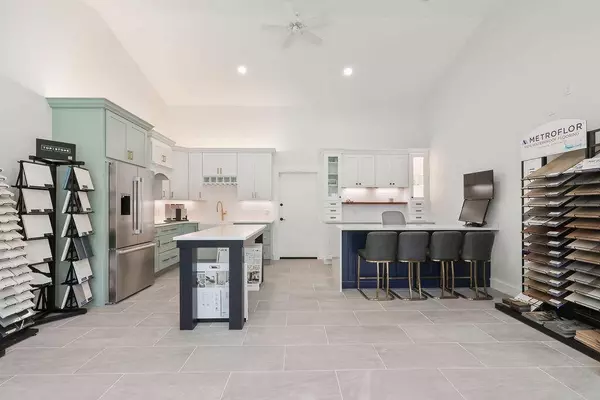 6 Merchants Road #B8, Sandwich, MA 02563