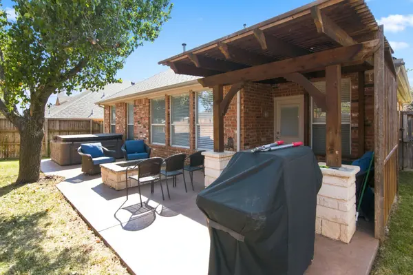 629 Wyndham Cir, Keller, TX 76248-8281