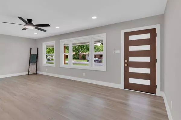 5437 Odom Avenue, Fort Worth, TX 76114