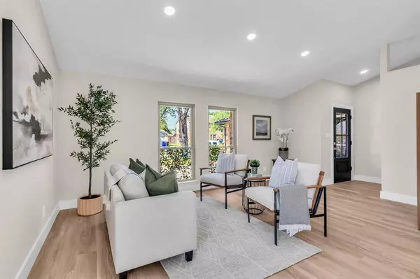 2602 Kayli Lane, Euless, TX 76039