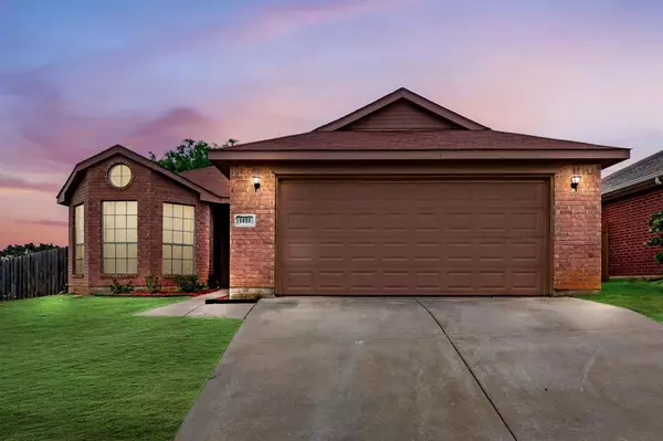 1451 Morrison Drive, Fort Worth, TX 76112