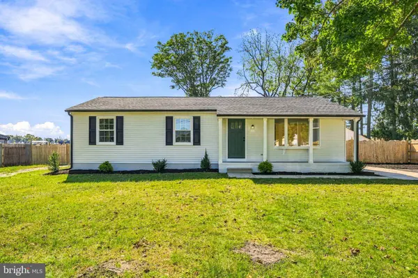 107 LOUIS DR, Vineland, NJ 08360