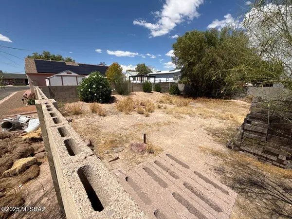 2630 W Vereda Verde, Tucson, AZ 85746