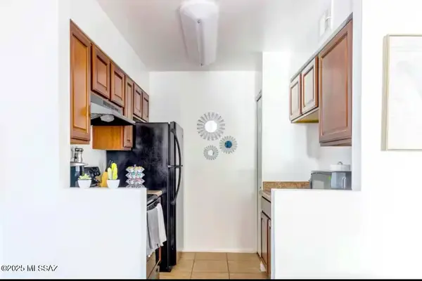 1745 E Glenn Street #114, Tucson, AZ 85719