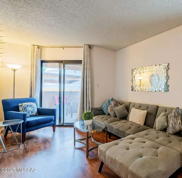 1745 E Glenn Street #114, Tucson, AZ 85719