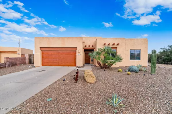 410 N Arcon CourtE, Tucson, AZ 85748