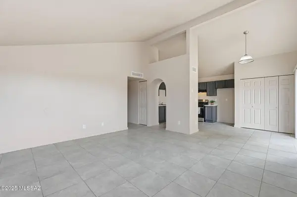5633 S Liberty Avenue, Tucson, AZ 85706