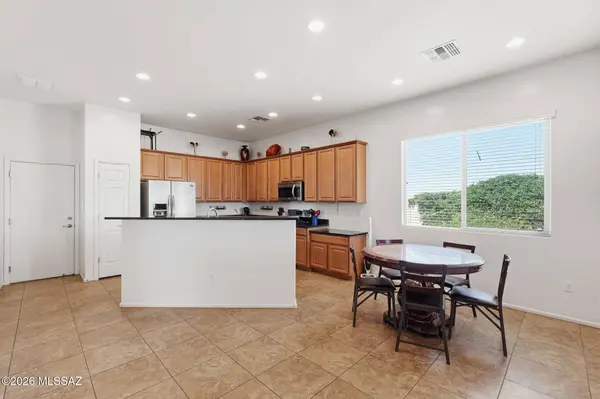 6769 W Fishermans Drive, Tucson, AZ 85757