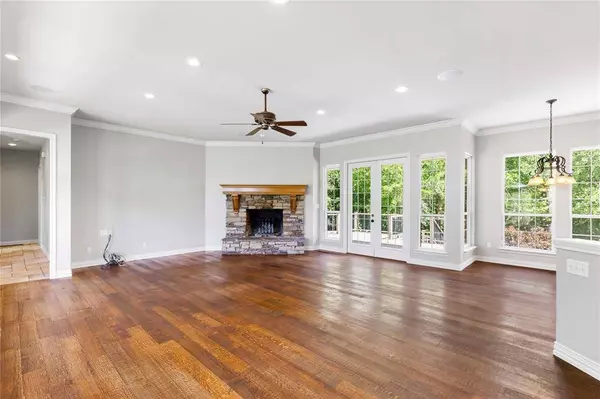 4898 N Loy Lake Road, Denison, TX 75020