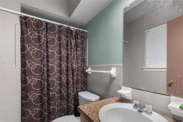 3209 N Calais Street, Sherman, TX 75090