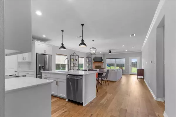 3201 Sandstone Drive, Sherman, TX 75092