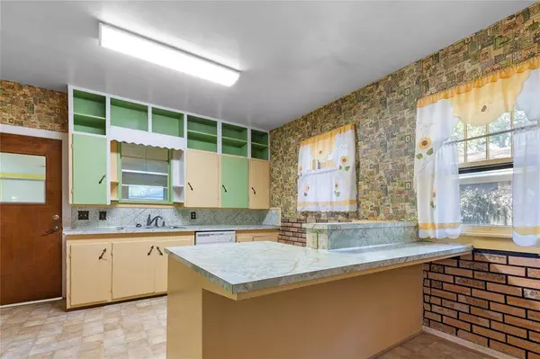 116 S Bryant Avenue, Sherman, TX 75092