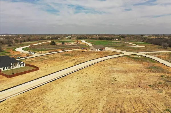 2806 Spring Lake Drive, Sherman, TX 75092