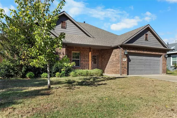 810 N Walnut Street, Sherman, TX 75090