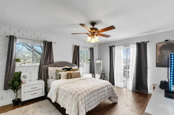 325 Arapaho E, Sherman, TX 75092