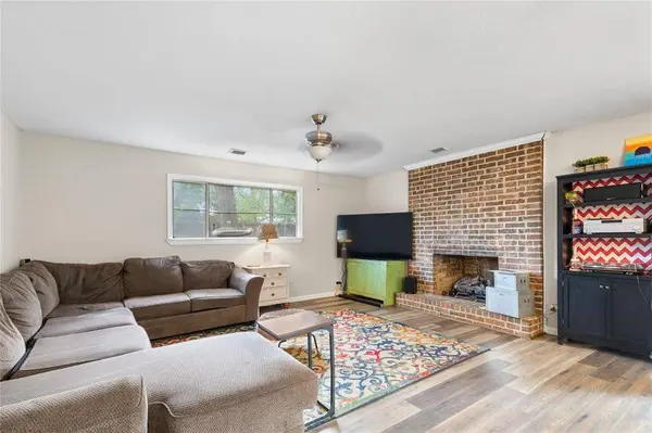 613 Edwards Drive, Denison, TX 75020