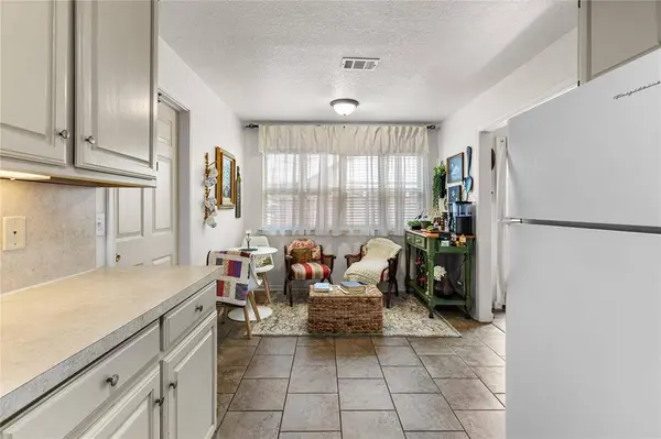 1006 W Washington Street, Sherman, TX 75092