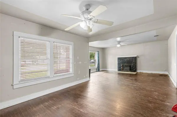1211 N Harrison Avenue, Sherman, TX 75090