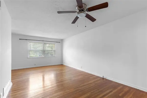 1015 W Sycamore Street, Sherman, TX 75092