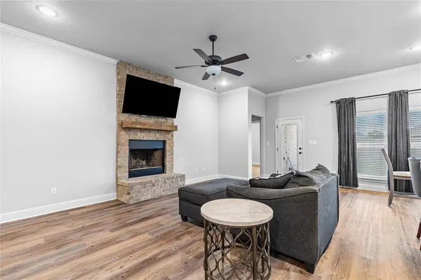 2112 Ajay, Sherman, TX 75092