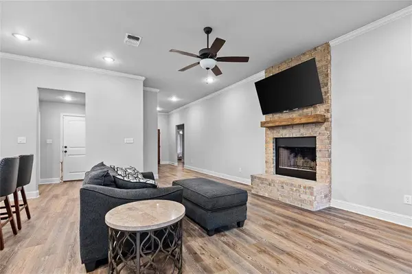 2112 Ajay, Sherman, TX 75092