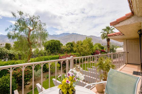 2001 E Camino Parocela #L82, Palm Springs, CA 92264