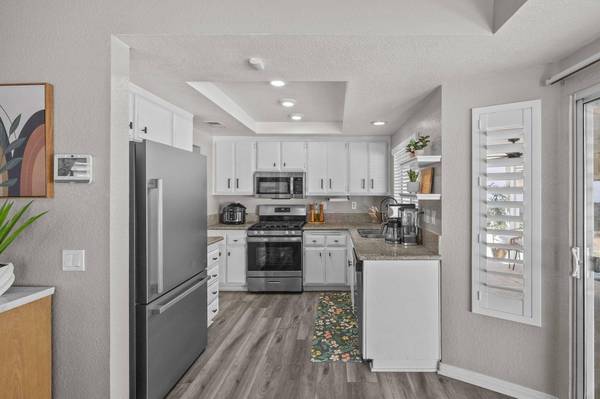 26831 Eagle Run ST, Corona, CA 92883