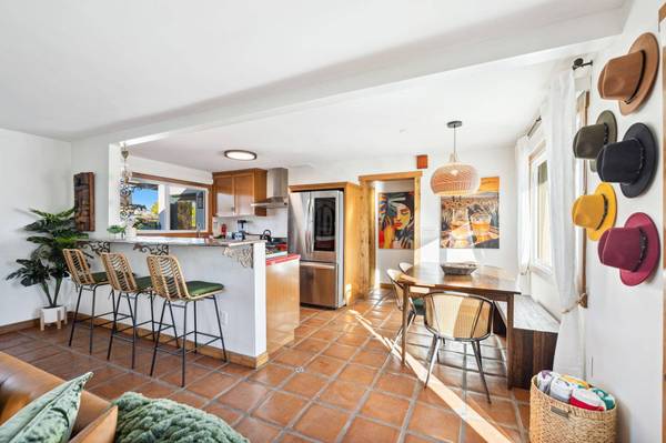 745 E Sunny Dunes RD, Palm Springs, CA 92264