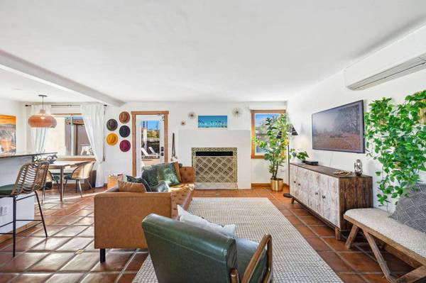745 E Sunny Dunes RD, Palm Springs, CA 92264
