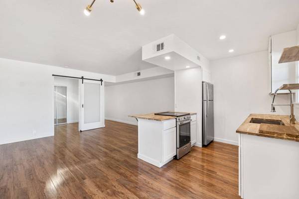 5300 E Waverly DR #K4, Palm Springs, CA 92264