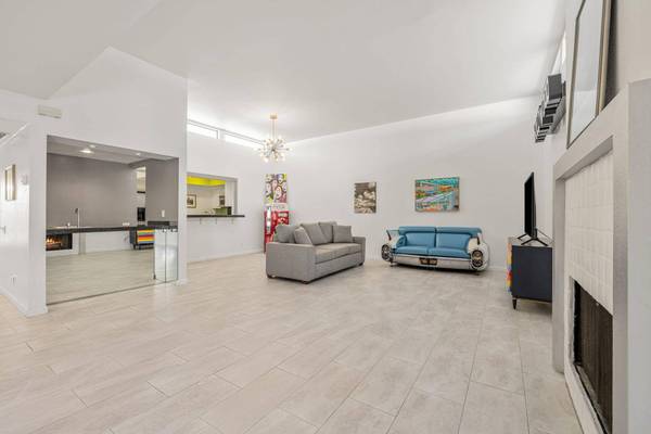 1541 S Cerritos DR, Palm Springs, CA 92264