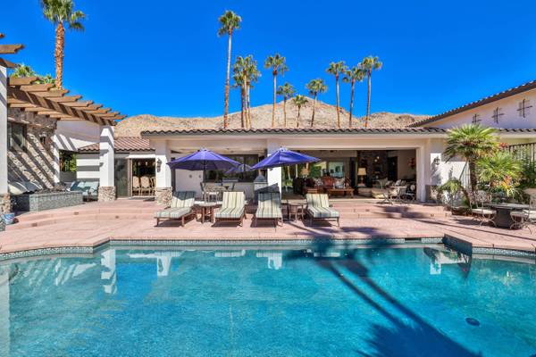 3330 Andreas Hills DR, Palm Springs, CA 92264