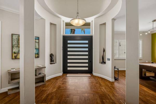42 Abby RD, Rancho Mirage, CA 92270