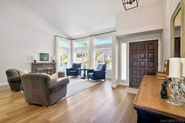 13205 Poway Hills Dr, Poway, CA 92064