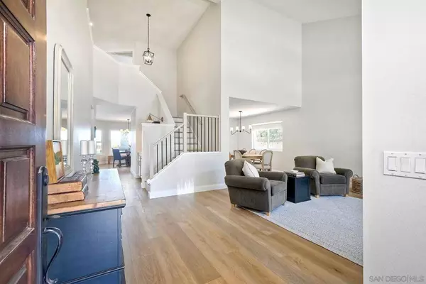 13205 Poway Hills Dr, Poway, CA 92064