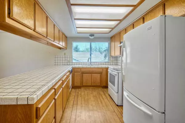 24463 Del Amo Rd, Ramona, CA 92065