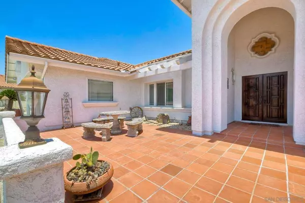 13971 Pequot Dr, Poway, CA 92064