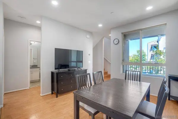 8850 Olive Ln #7, Santee, CA 92071
