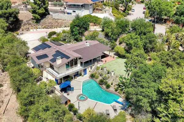 Escondido, CA 92025