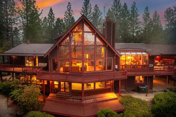 4800 Abbey Rd, Placerville, CA 95667-9512