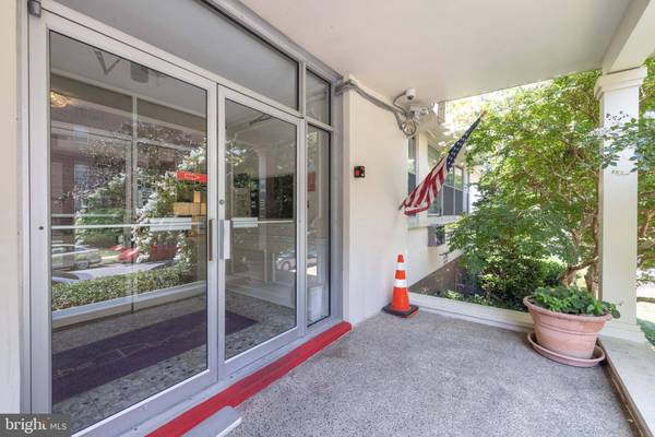 1301 N HARRISON ST #1108, Wilmington, DE 19806