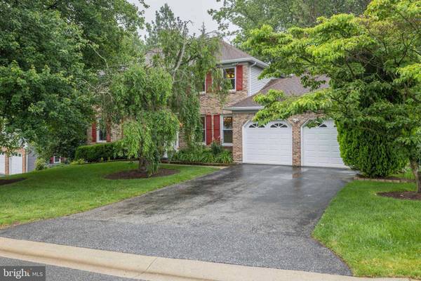 206 BARBERRY DR, Wilmington, DE 19808