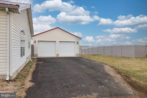 24 REFUGE RUN, Camden Wyoming, DE 19934