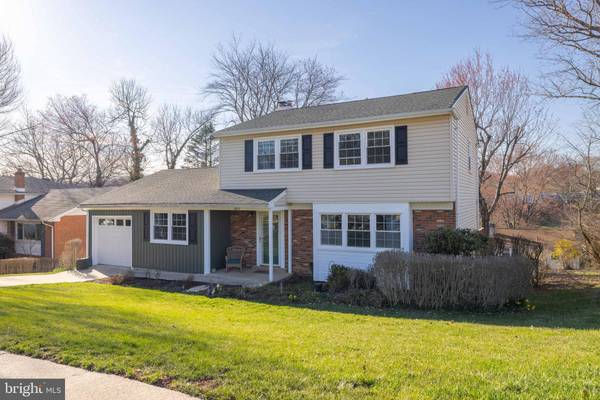 2815 FAWKES DR, Wilmington, DE 19808