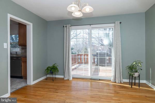 2815 FAWKES DR, Wilmington, DE 19808