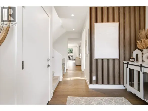 1215 Ponds Avenue, Kelowna, BC V1W5N1
