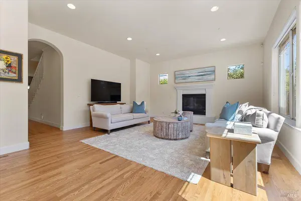 416 San Lorenzo CT, Sonoma, CA 95476