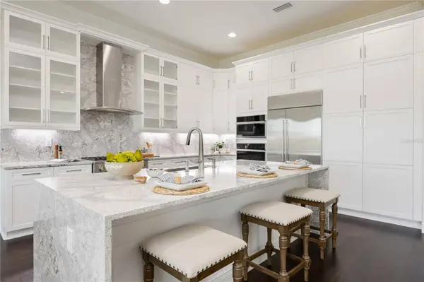 4554 CEDRON CT, Sarasota, FL 34240